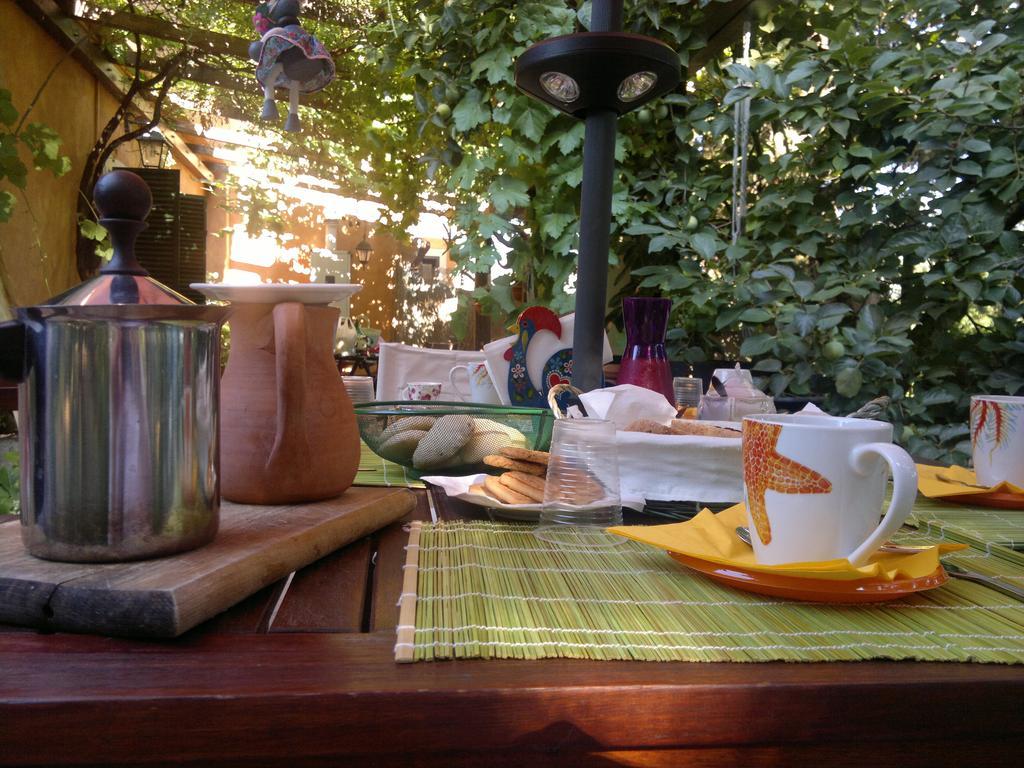 Agriturismo La Casa Delle Fate Loiri Porto San Paolo Dış mekan fotoğraf