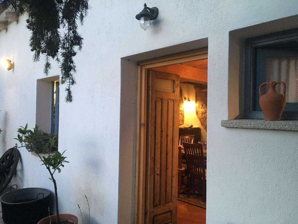 Agriturismo La Casa Delle Fate Loiri Porto San Paolo Dış mekan fotoğraf